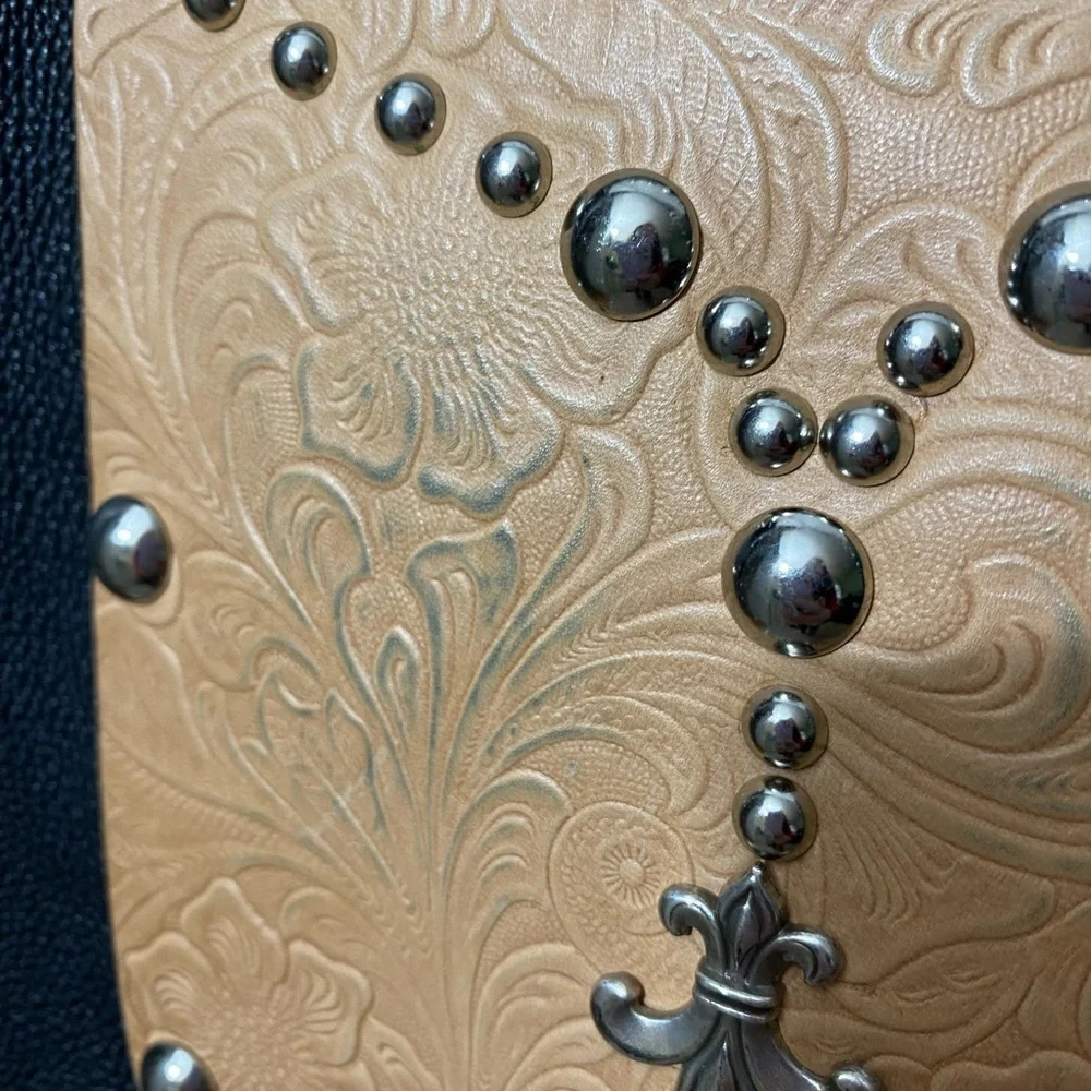 Huaracha Studios purse leather crossbody slim outer pocket studded